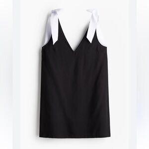 NWT H&M Bow Detail Shift Style Mini Dress